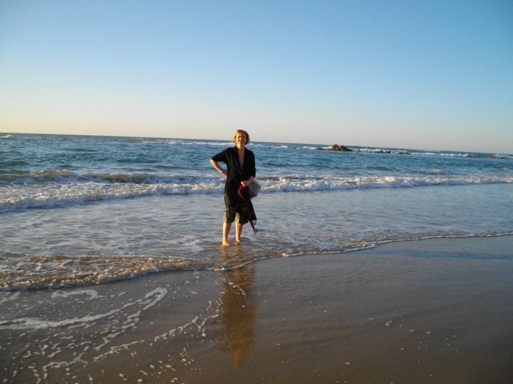 Аня на пляже в Бат-Яме