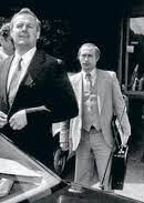 Путин на побегушках у Собчака Путин на побегушках у Собчака